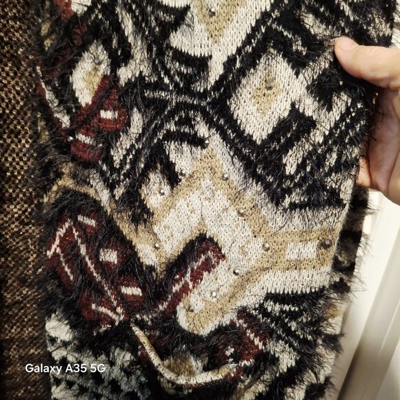 BCBGMAXAZRIA Womens Aztec Pattern Open Front Cardigan Sweater M Oversized Artsy - Picture 4 of 9